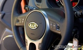 2010款起亚福瑞迪Koup海外试驾