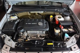 2015款别克凯越1.5L手动尊享型