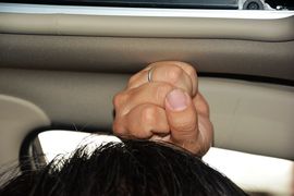 2015款别克凯越1.5L手动尊享型