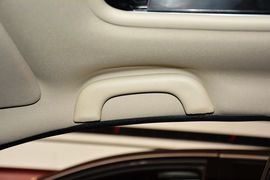 2015款别克凯越1.5L手动尊享型