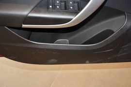 2015款别克君威1.6T领先技术型