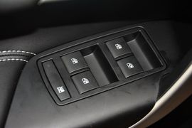 2015款别克君威1.6T领先技术型