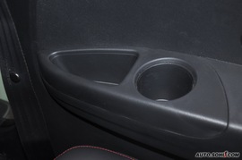 2010款起亚速迈1.6L