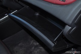 2010款起亚速迈1.6L