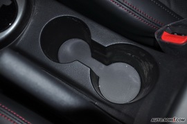 2010款起亚速迈1.6L