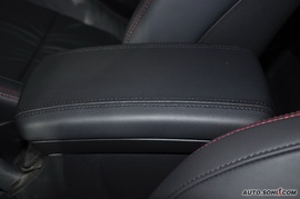 2010款起亚速迈1.6L