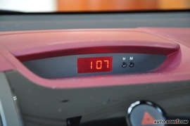 2010款起亚速迈1.6L