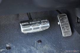 2010款起亚速迈1.6L