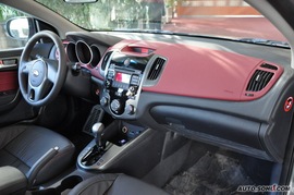 2010款起亚速迈1.6L