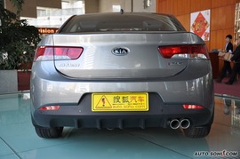 2010款起亚速迈1.6L