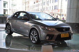 2010款起亚速迈1.6L