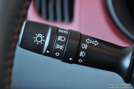 2010款起亚速迈1.6L