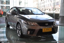 2010款起亚速迈1.6L