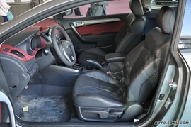 2010款起亚速迈1.6L