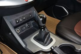 2015款江淮第二代瑞风S5