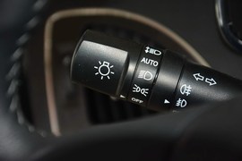 2015款江淮第二代瑞风S5