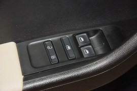 2015款斯柯达晶锐1.4L手动创行版