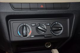 2015款斯柯达晶锐1.4L手动创行版