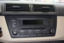 2015款斯柯达晶锐1.4L手动创行版