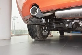 2015款宝马118i领先型