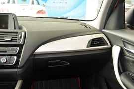 2015款宝马118i领先型
