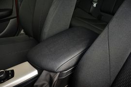 2015款宝马118i领先型