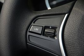 2015款宝马118i领先型