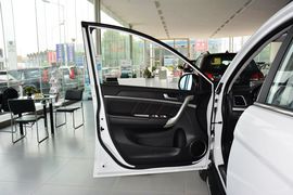 2014款哈弗H6运动版1.5T手动四驱精英型