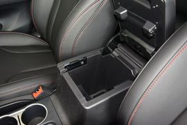 2014款哈弗H6运动版1.5T手动四驱精英型