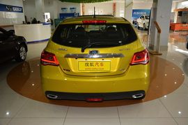 2014款吉利新帝豪两厢1.3T