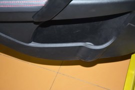 2014款吉利新帝豪两厢1.3T