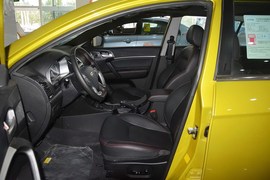 2014款吉利新帝豪两厢1.3T