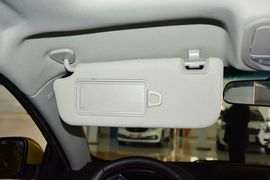 2014款吉利新帝豪两厢1.3T