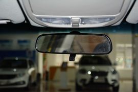 2014款吉利新帝豪两厢1.3T