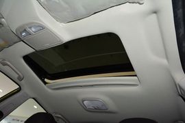 2014款吉利新帝豪两厢1.3T