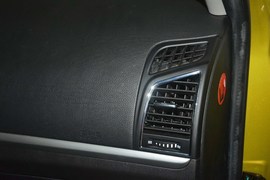 2014款吉利新帝豪两厢1.3T