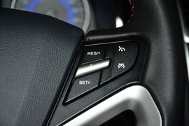 2014款吉利新帝豪两厢1.3T