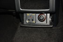 2015款大众迈腾1.8TSI豪华型