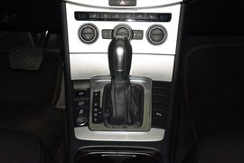 2015款大众迈腾1.8TSI豪华型