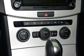 2015款大众迈腾1.8TSI豪华型