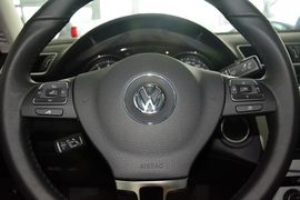 2015款大众迈腾1.8TSI豪华型