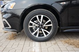 2015款三菱翼神1.8L