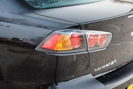 2015款三菱翼神1.8L