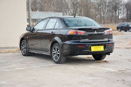 2015款三菱翼神1.8L