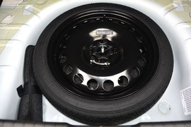 2015款雪佛兰科鲁兹掀背1.6自动舒适版