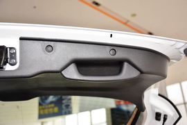 2015款雪佛兰科帕奇2.4L四驱旗舰版