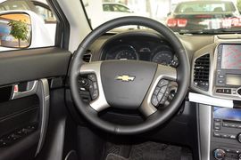 2015款雪佛兰科帕奇2.4L四驱旗舰版