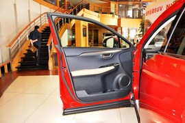 2016款雷克萨斯200t