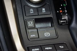 2016款雷克萨斯200t