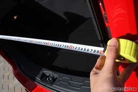 2010款起亚SOUL对比SX4实拍图解